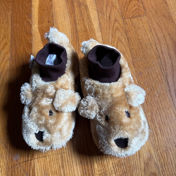 NWT!!! L. L. Bean slippers, Animal Paws Toddlers's Yellow Dog, 11-12 - Picture 2 of 12